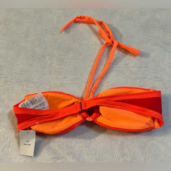 BNWT Red and Orange Hollister Bikini Top​ - Picture 3 of 4